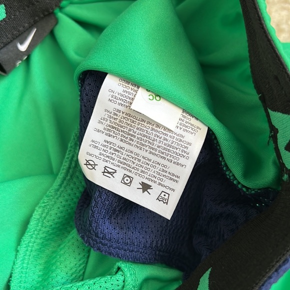 SOLD NWT Mens Nike Dri-Fit Large basketball running athletic training shorts - Picture 11 of 12